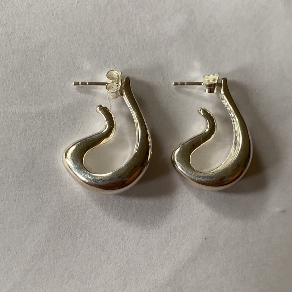 Silver colored earrings - Picture 2 of 2